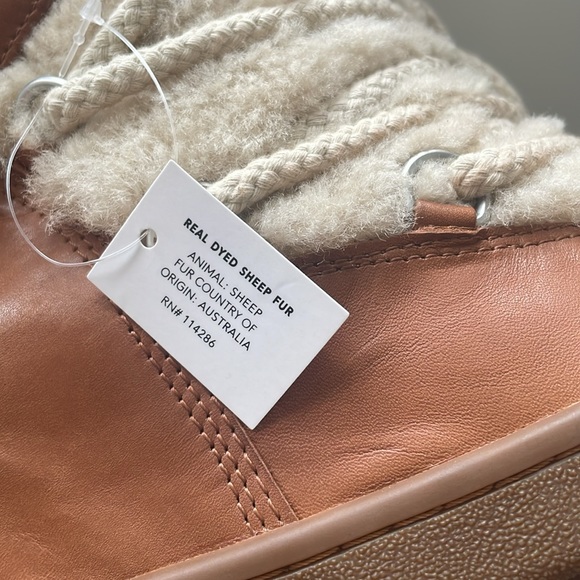 COACH Women’s Monroe shearling Boot size 7 - Picture 7 of 9